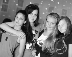 4nhnwWVx20g